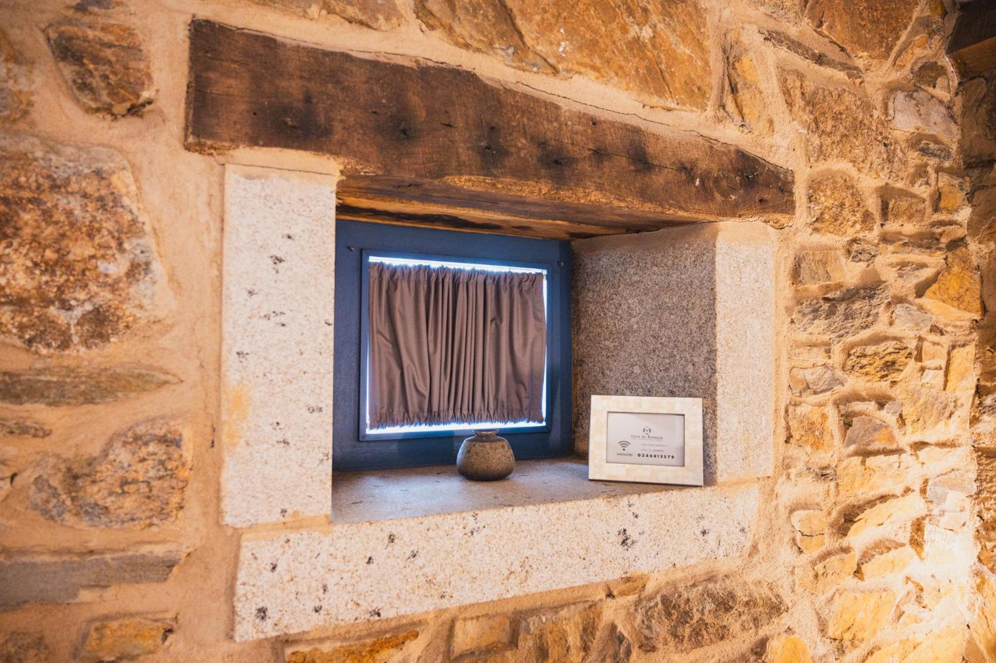 Casa De Amancio Lavacolla